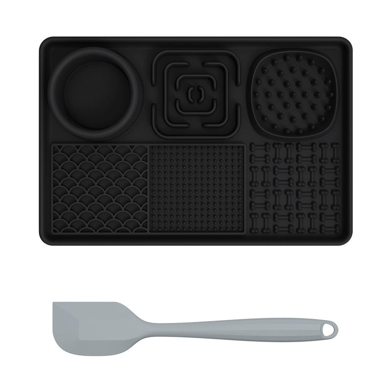 Silicone lick mat for dogs and cats